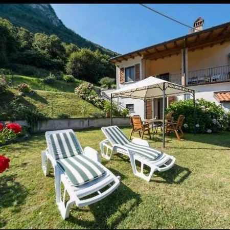 Miralago Apartment *